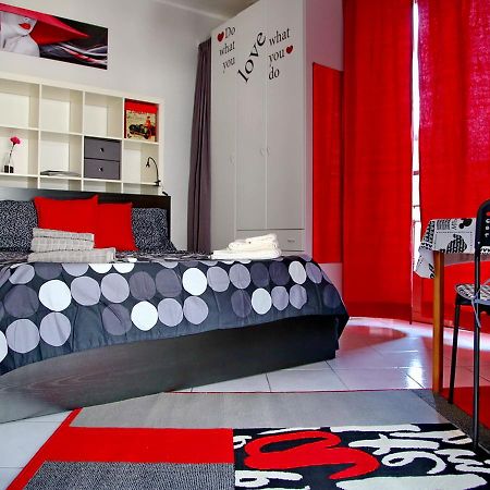 Bnbutler - Col Di Lana - Navigli Apartment - Darsena Милан Экстерьер фото