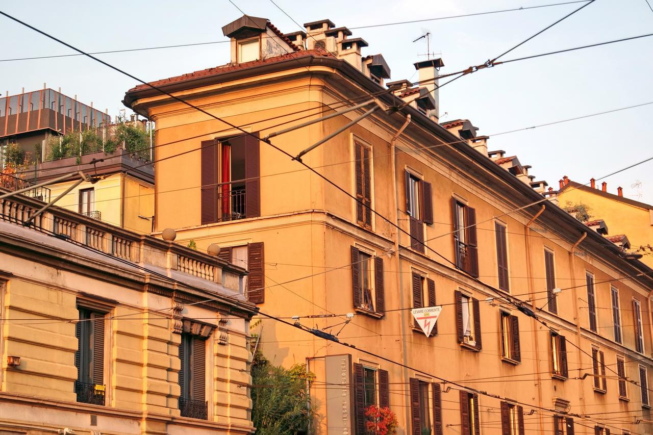 Bnbutler - Col Di Lana - Navigli Apartment - Darsena Милан Экстерьер фото